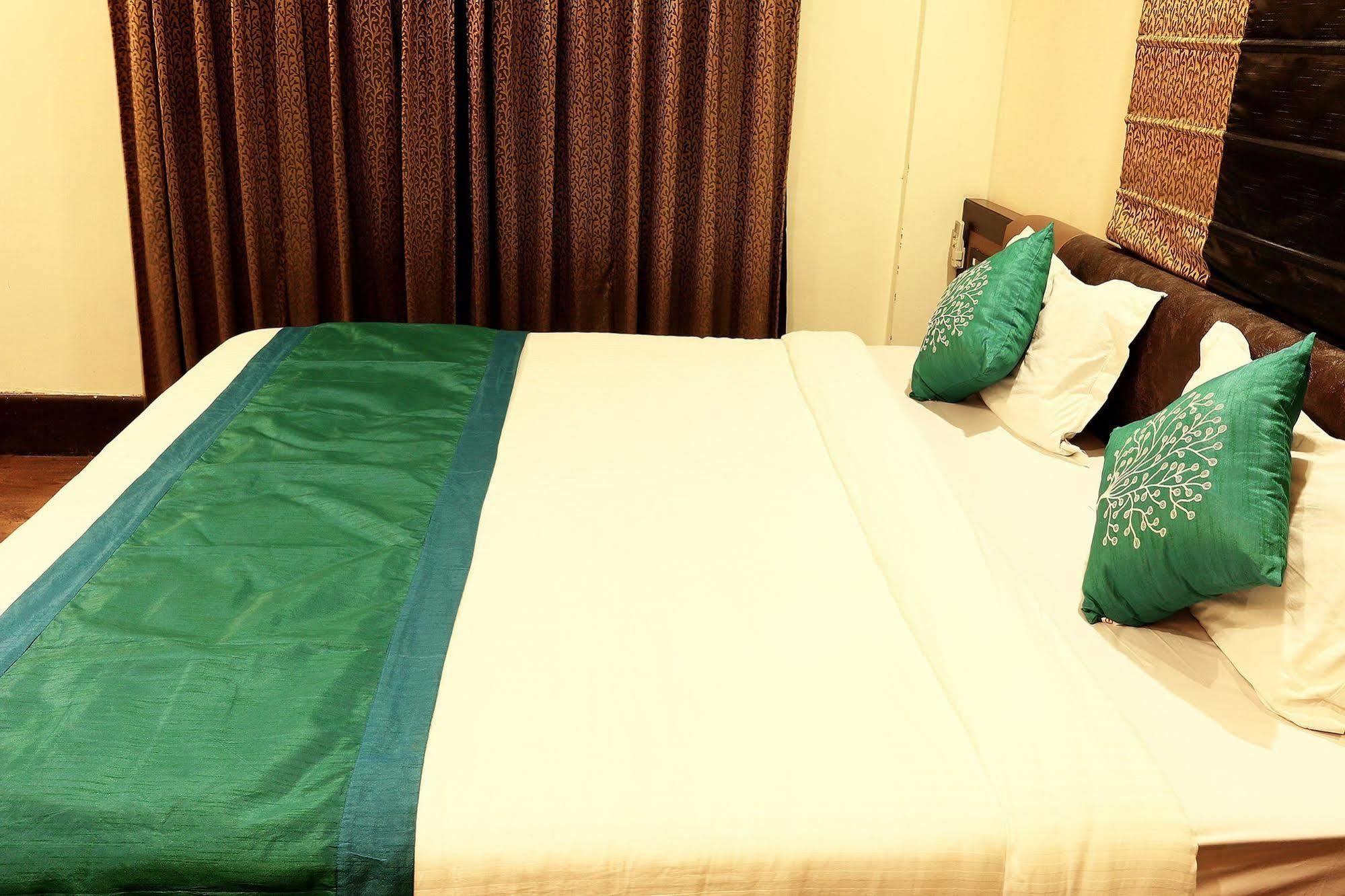 Tangerine Guest House Calcutta  Esterno foto